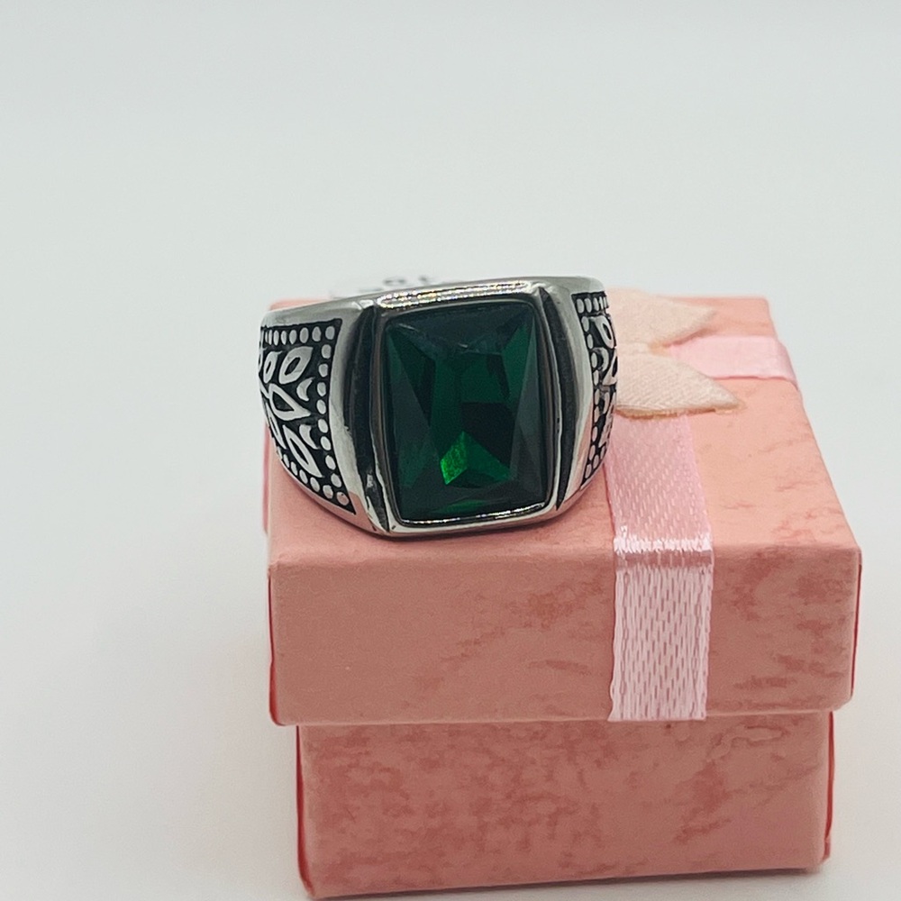 Elegant Silver Ring with Green Gemstone, Stainless Steel, Size: 10
